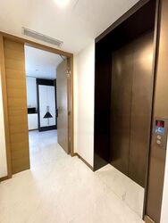 Straits View (D1), Condominium #449948101